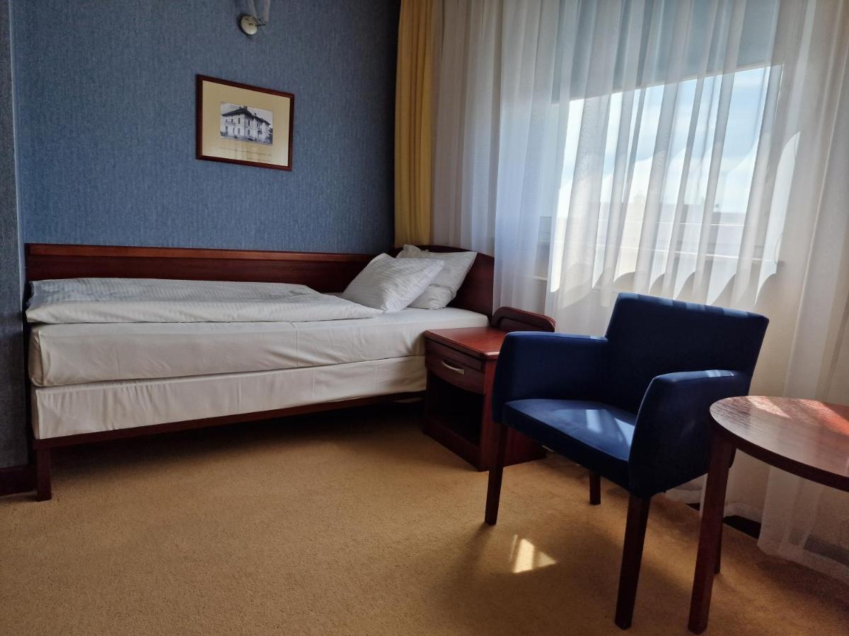 Hotel Polski Mielec Luaran gambar