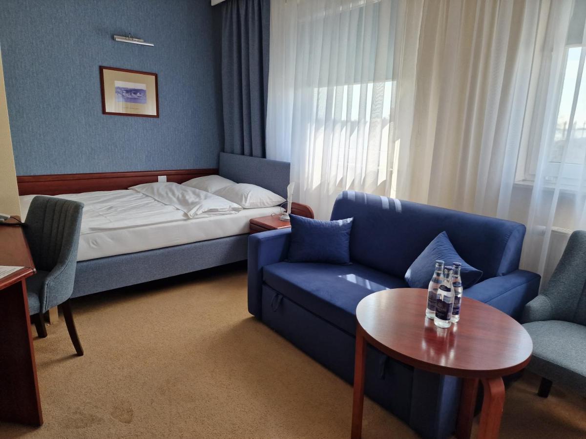 Hotel Polski Mielec Luaran gambar